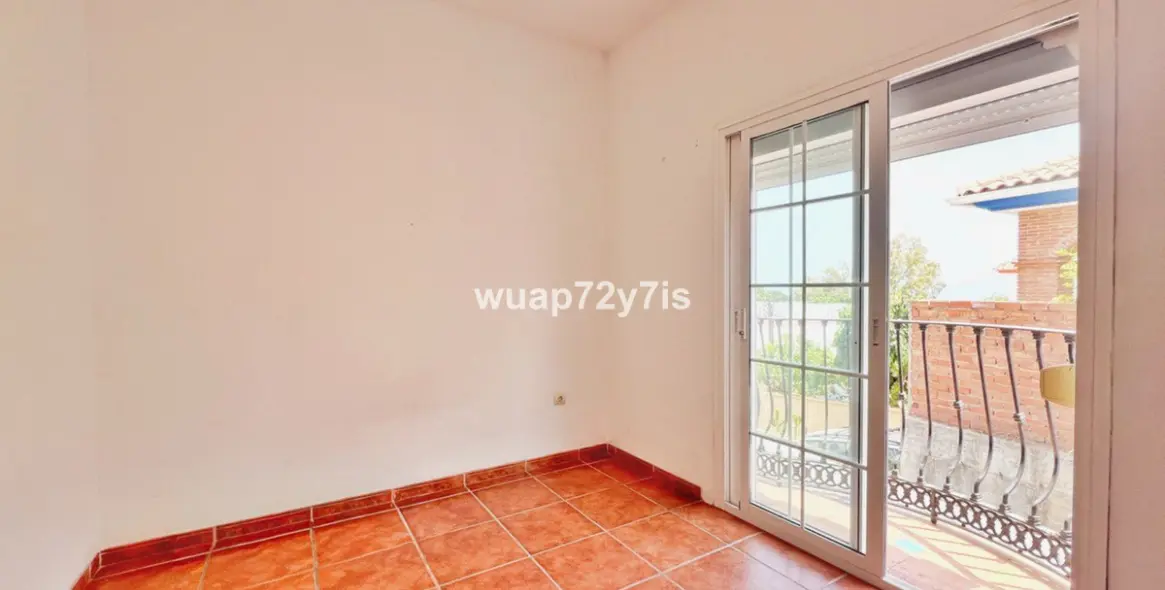 Sale of detached villa in Benalmadena 13