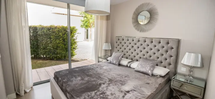 Продажа апартаментов на первом этаже в Estepona 4