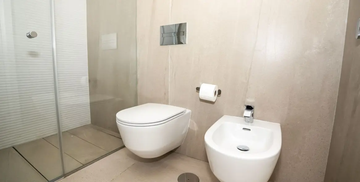 Venta de apartamento en planta baja en Estepona 13