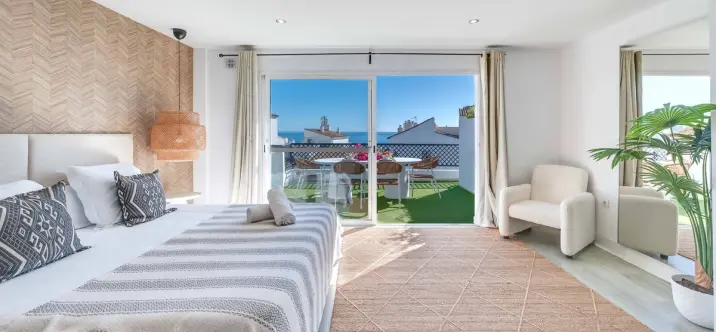 Продажа апартаментов на среднем этаже в Puerto Banús 1