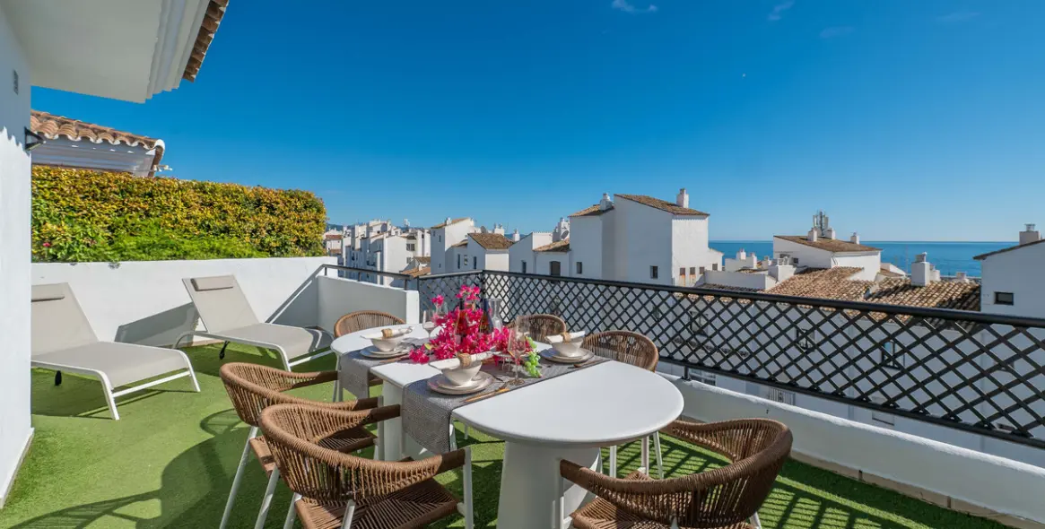 Продажа апартаментов на среднем этаже в Puerto Banús 8