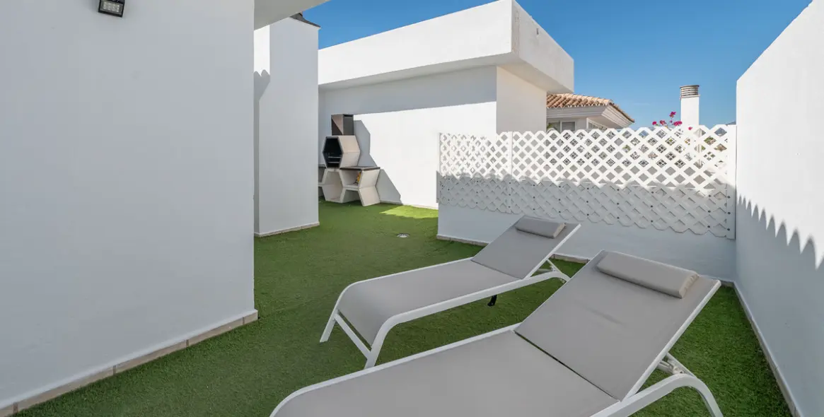 Продажа апартаментов на среднем этаже в Puerto Banús 15