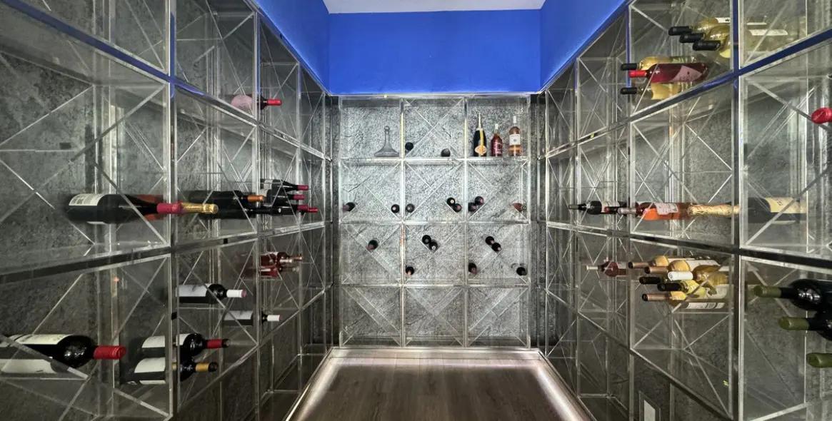 Sale of restaurant in Marbella 1