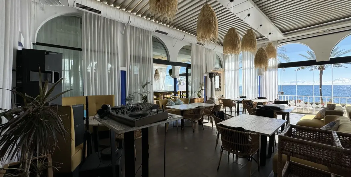 Sale of restaurant in Marbella 11