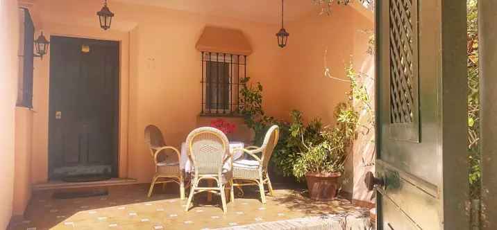 Продажа дома на две семьи в Guadalmina Alta 0