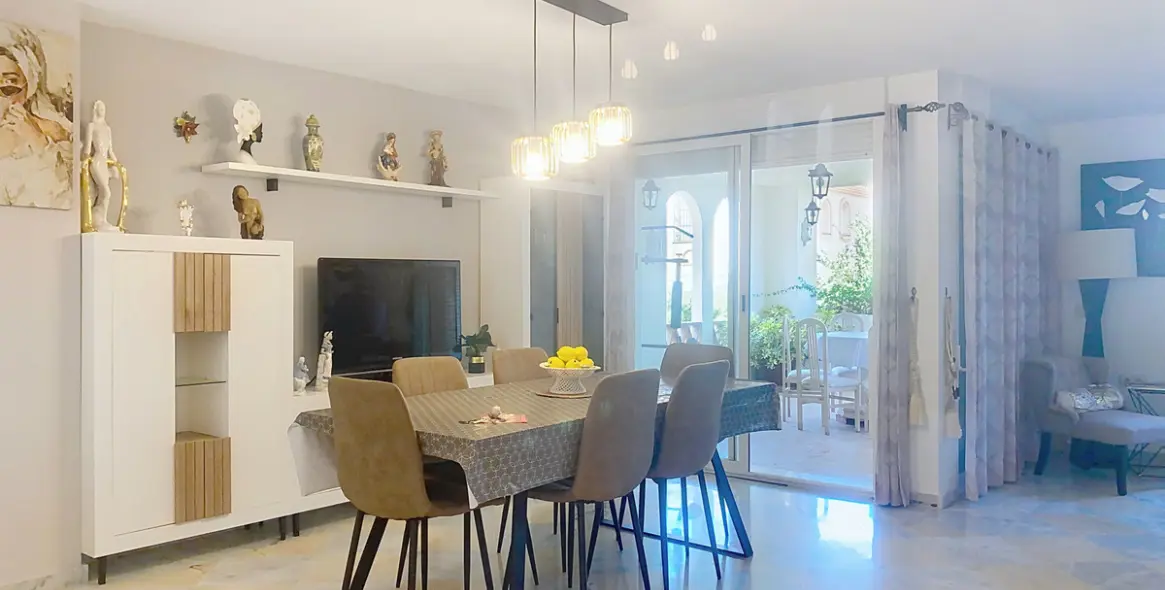 Sale of semi-detached house in Guadalmina Alta 5