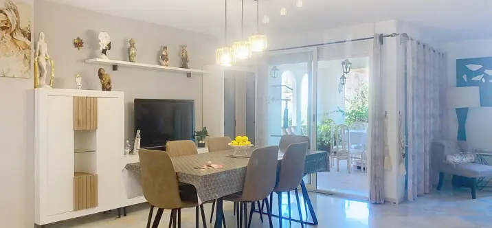 Продажа дома на две семьи в Guadalmina Alta 4