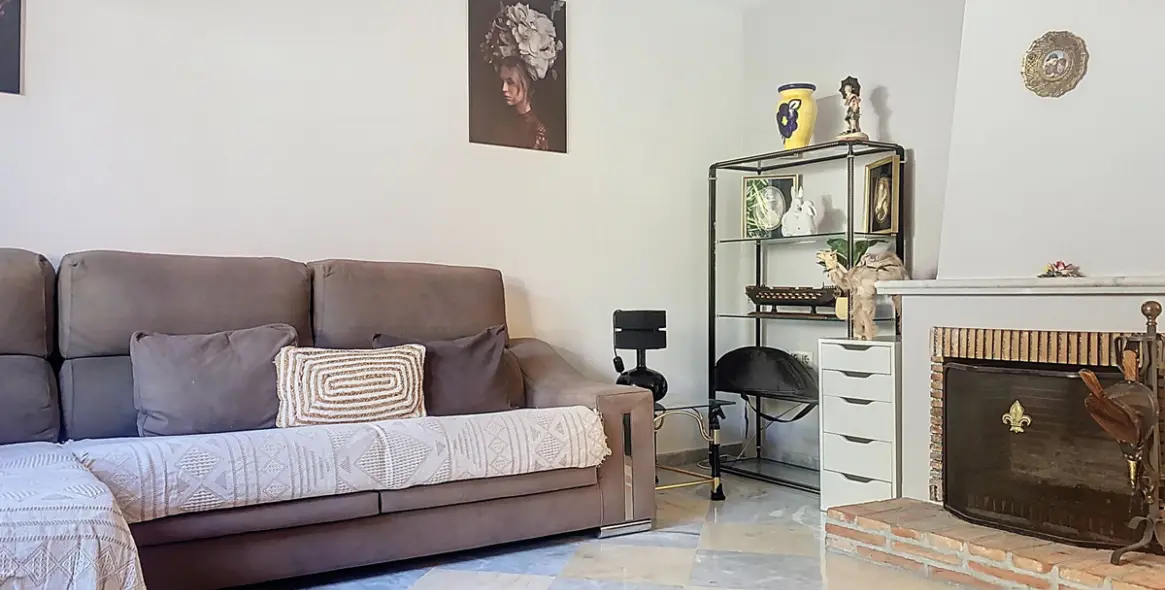 Sale of semi-detached house in Guadalmina Alta 9