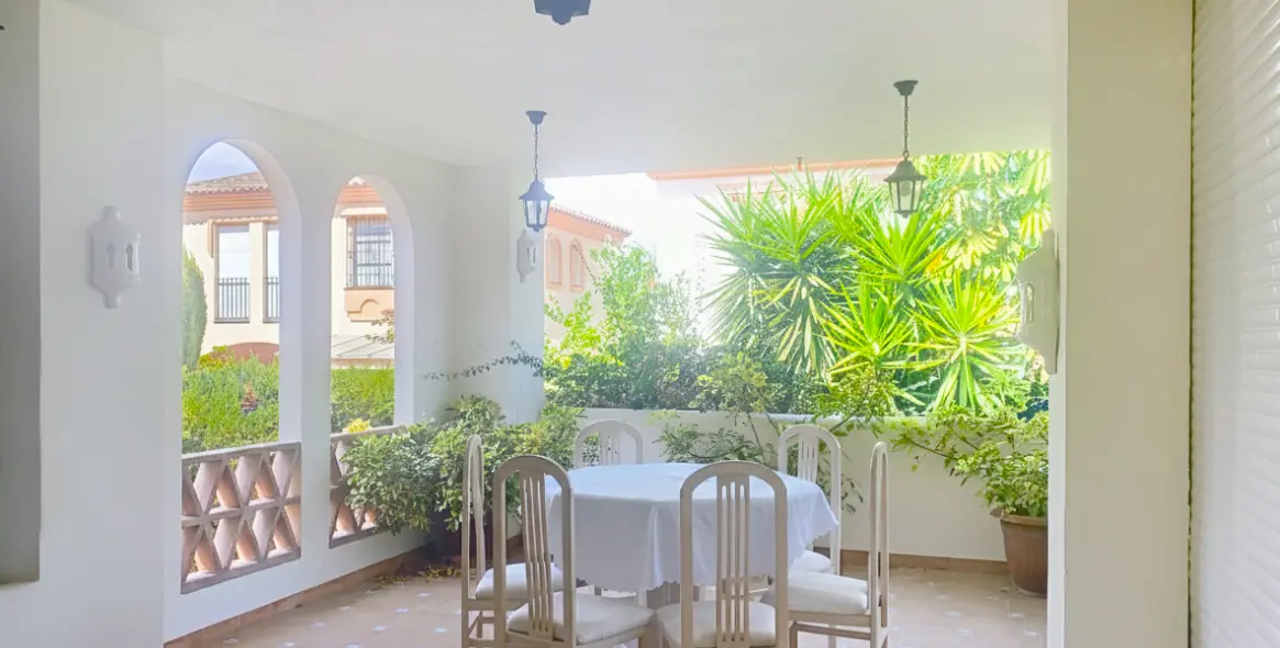 Sale of semi-detached house in Guadalmina Alta 16