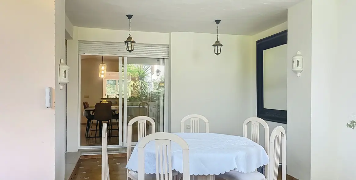 Sale of semi-detached house in Guadalmina Alta 17