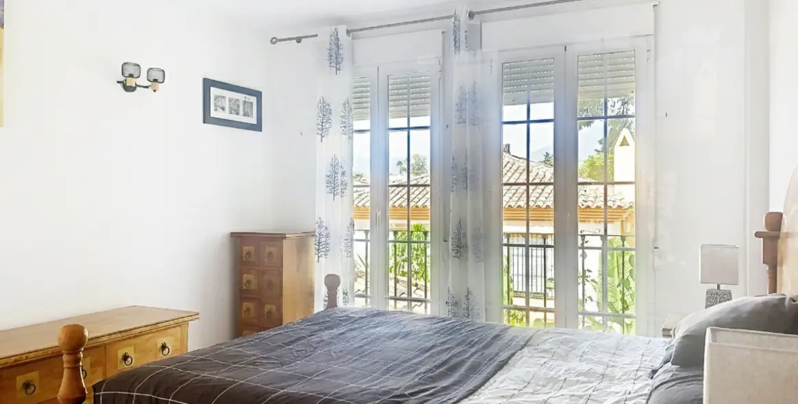 Venta de casa pareada en Guadalmina Alta 22