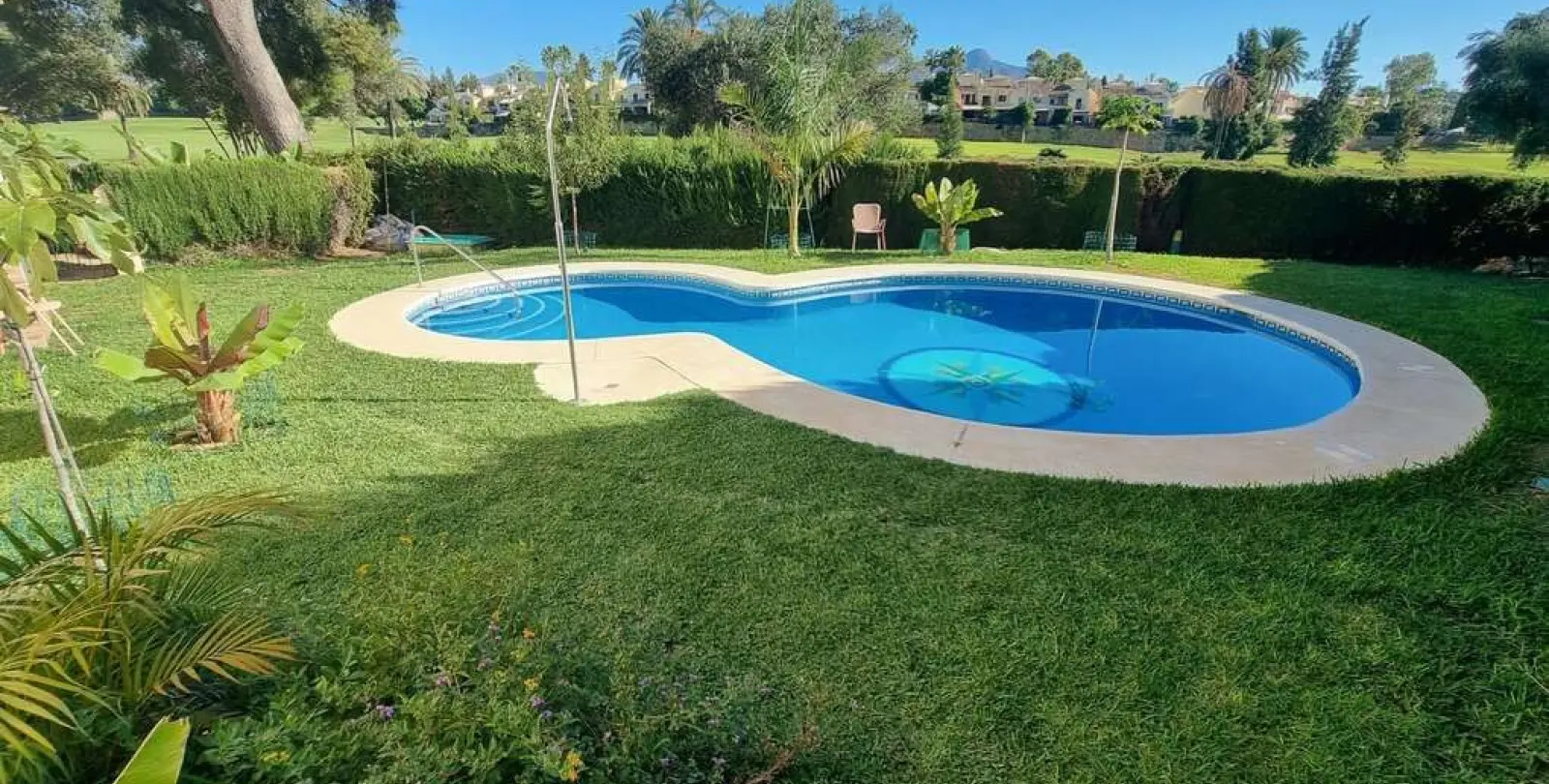 Sale of semi-detached house in Guadalmina Alta 44