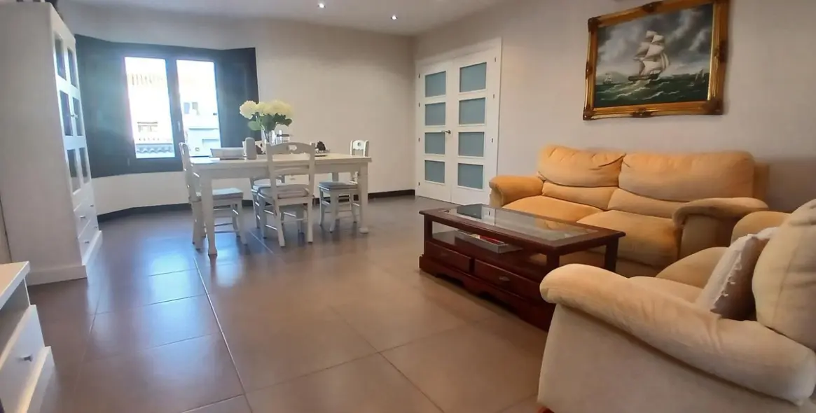 Продажа  отдельно стоящей виллы в Los Pacos 21