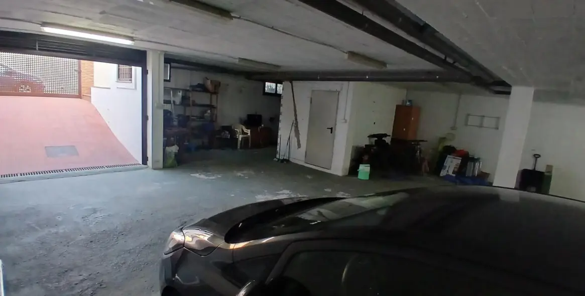 Продажа  отдельно стоящей виллы в Los Pacos 26