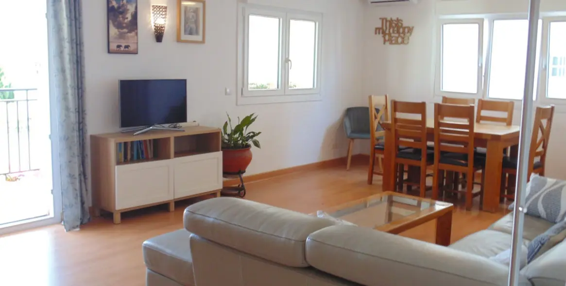 Продажа  отдельно стоящей виллы в Benalmadena 8