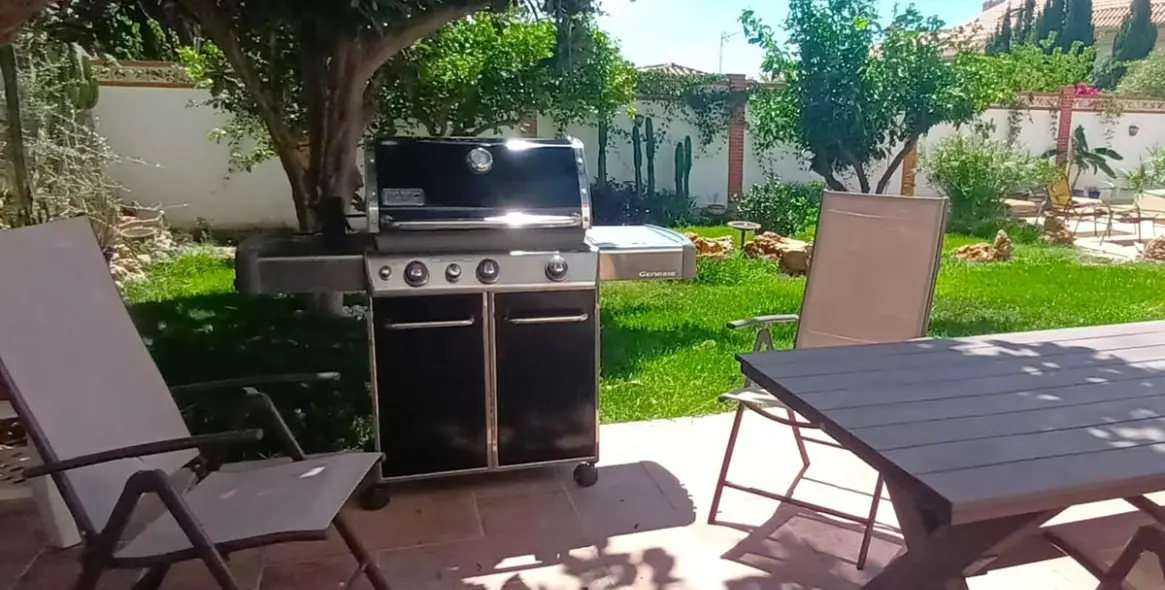 Продажа  отдельно стоящей виллы в Benalmadena 26