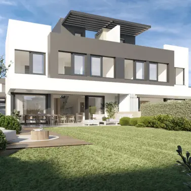 Sale of detached villa in Atalaya