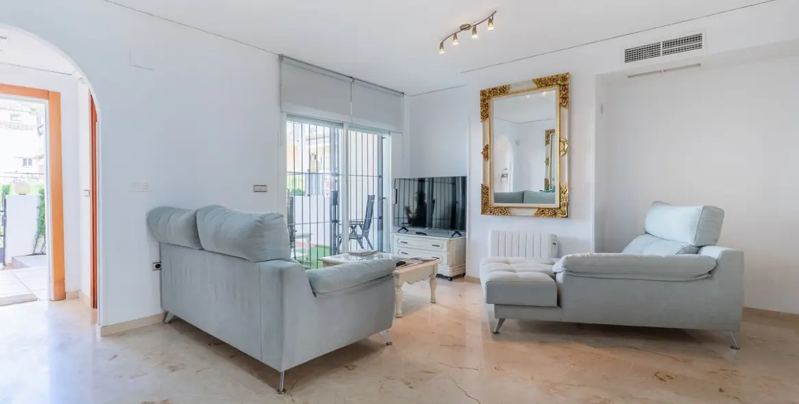 Продажа таунхауса в El Rosario 4