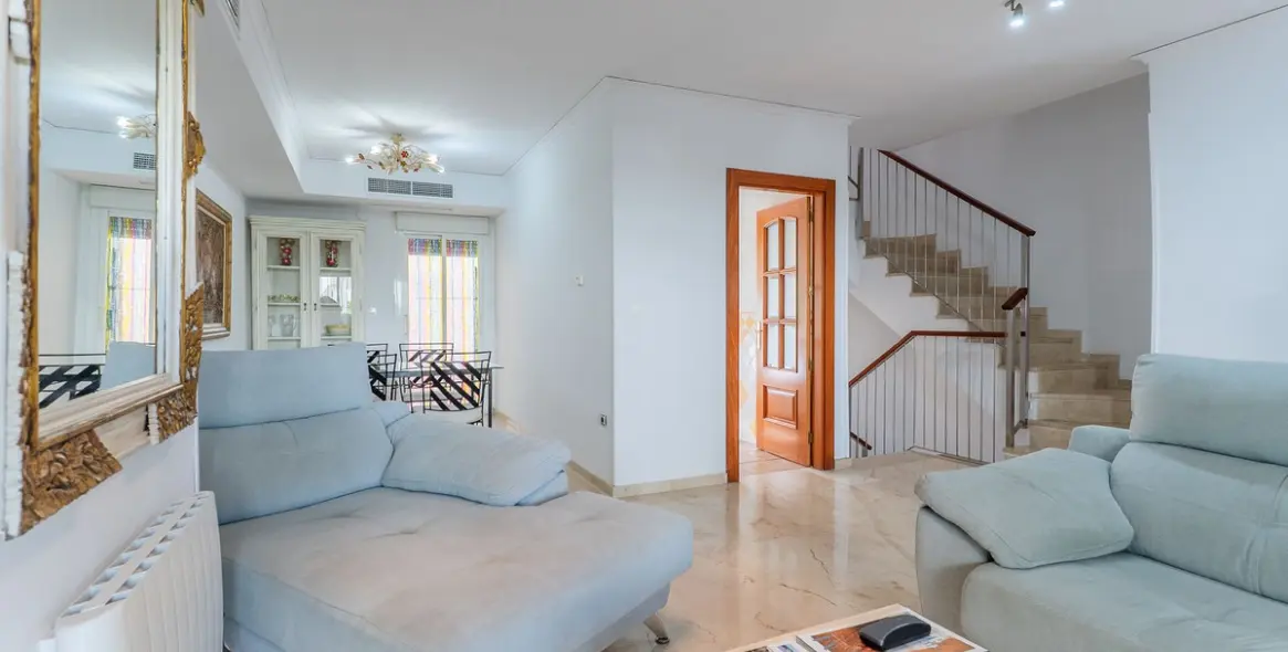 Продажа таунхауса в El Rosario 5