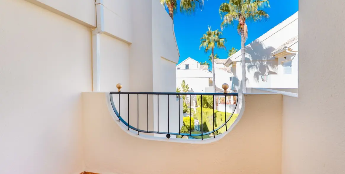 Продажа таунхауса в El Rosario 19