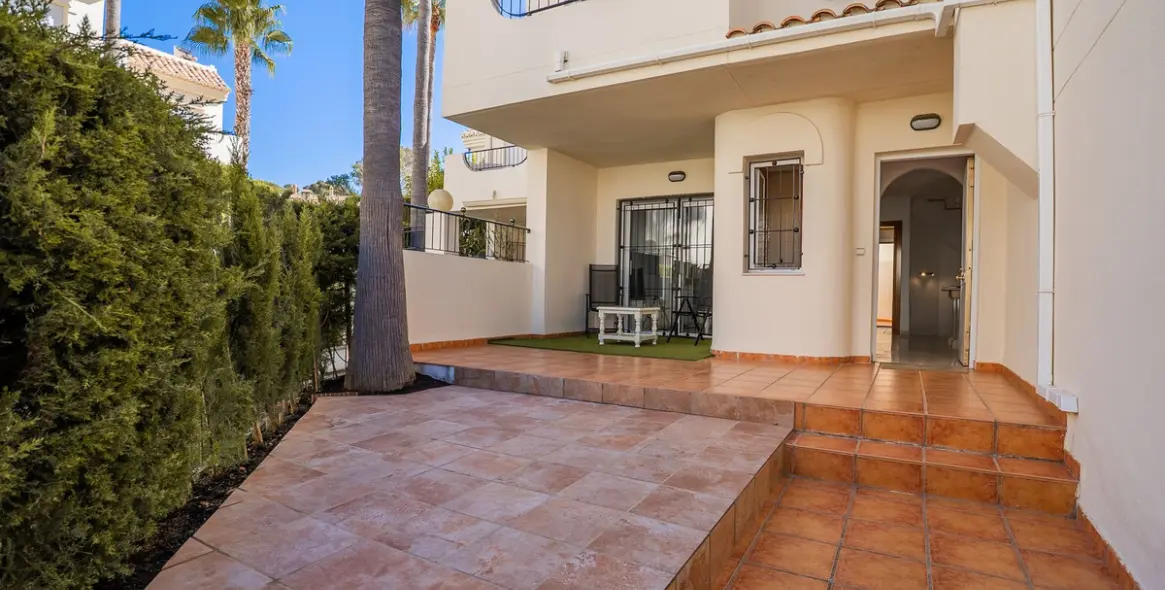 Sale of townhouse in El Rosario 30