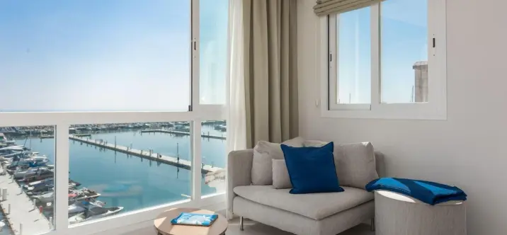 Sale of penthouse in Puerto Banús 0