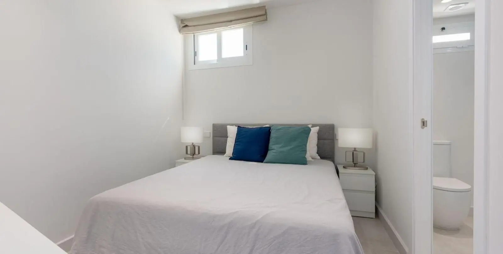 Sale of penthouse in Puerto Banús 9