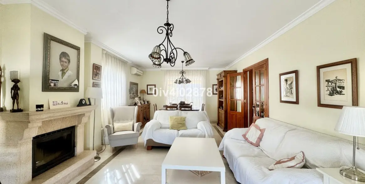 Продажа  отдельно стоящей виллы в Torremolinos 7