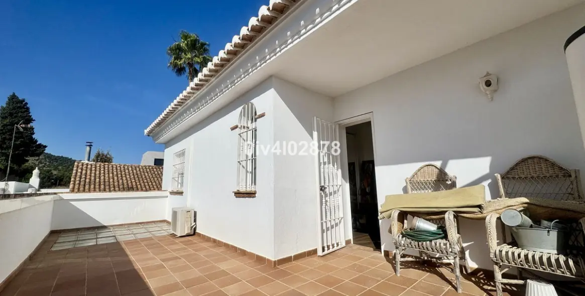 Sale of detached villa in Torremolinos 25