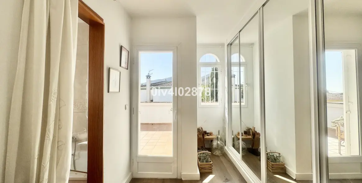 Sale of detached villa in Torremolinos 27