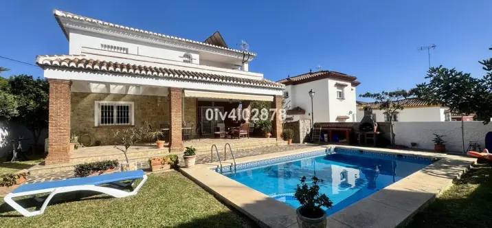 Sale of detached villa in Torremolinos 0