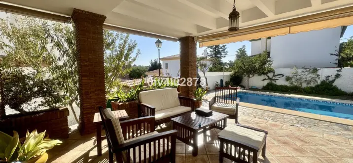 Sale of detached villa in Torremolinos 2