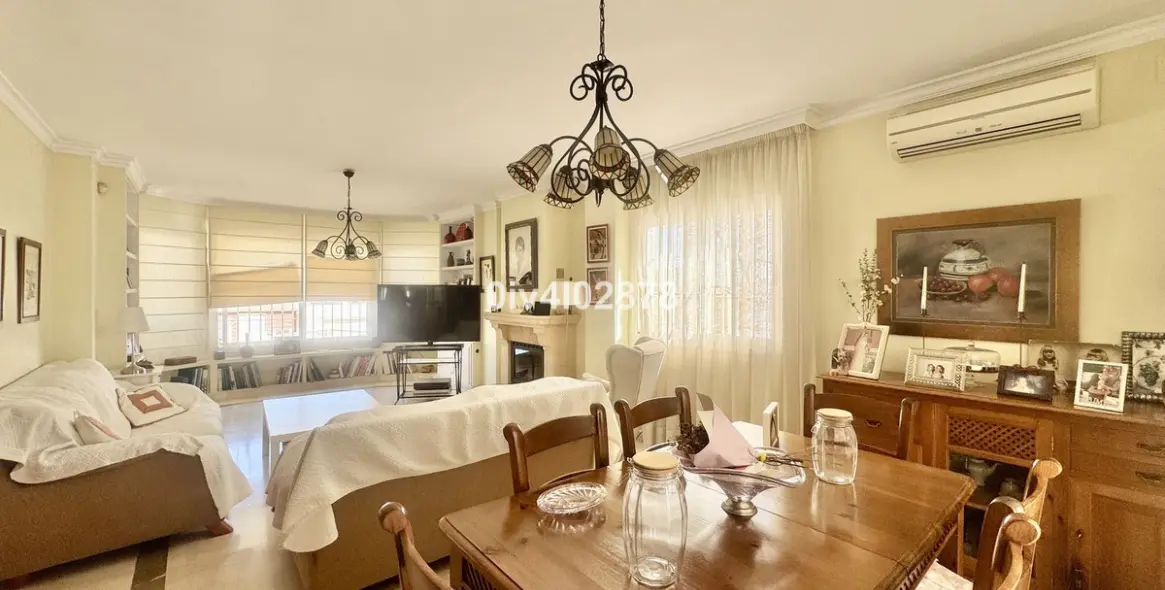 Sale of detached villa in Torremolinos 8