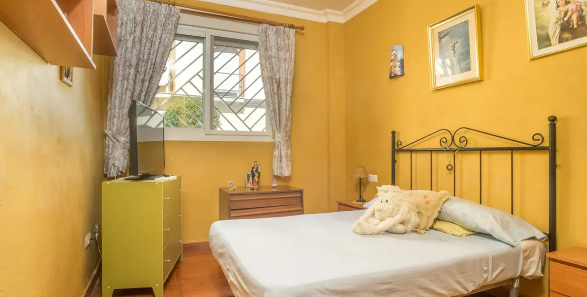 Продажа дома на две семьи в Fuengirola 4