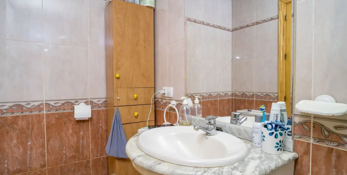 Продажа дома на две семьи в Fuengirola 8