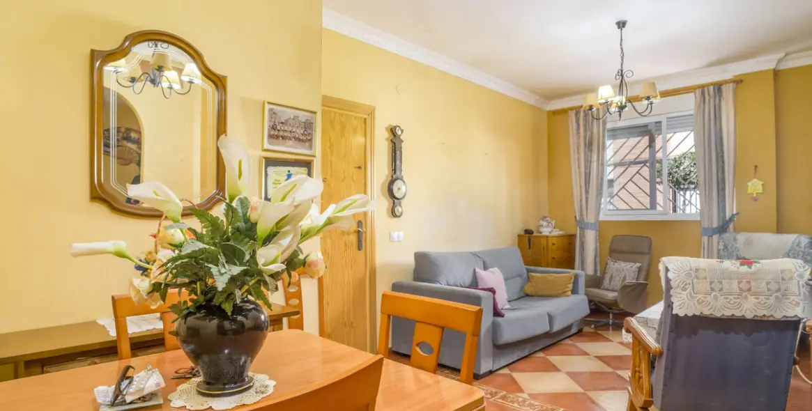 Продажа дома на две семьи в Fuengirola 45