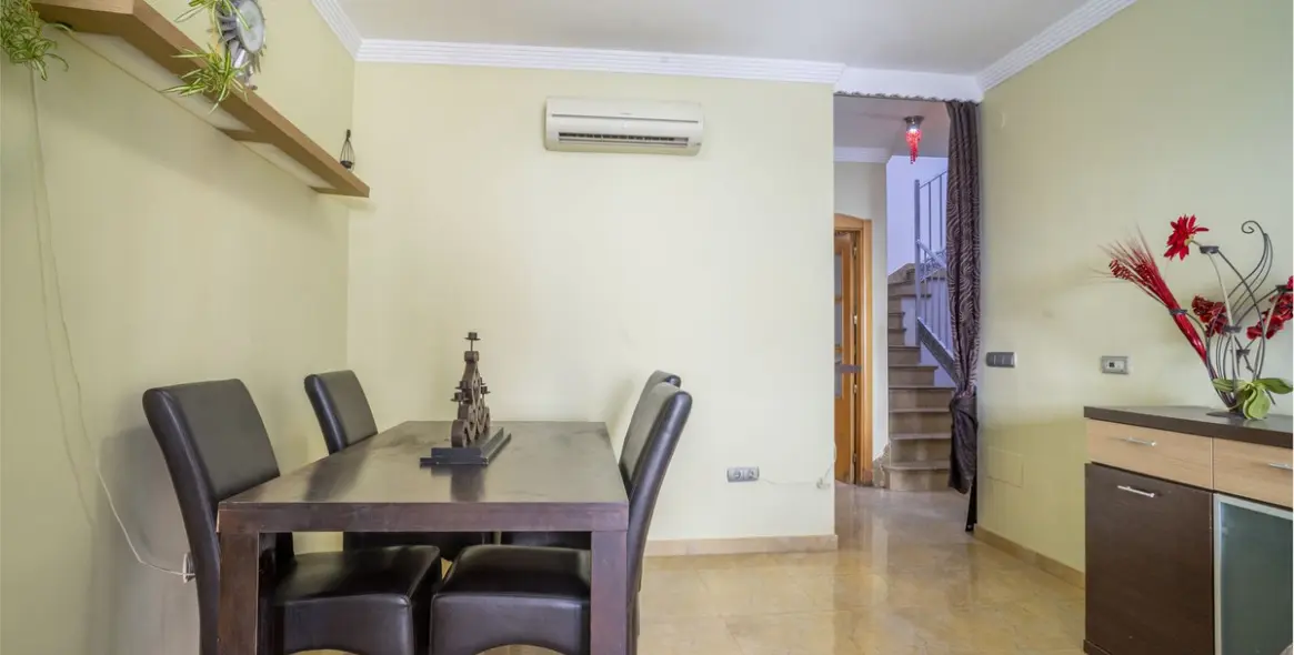 Sale of semi-detached house in Fuengirola 12