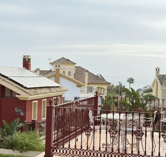 Продажа дома на две семьи в Benalmadena Costa