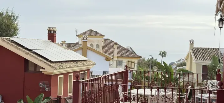 Продажа дома на две семьи в Benalmadena Costa 0