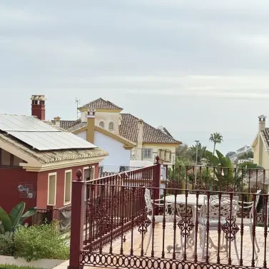 Продажа дома на две семьи в Benalmadena Costa