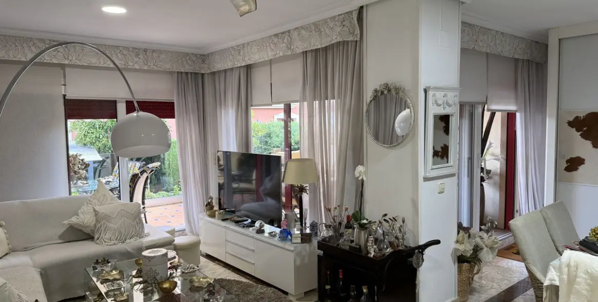 Sale of semi-detached house in Benalmadena Costa 30