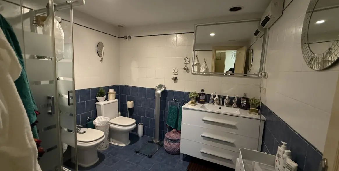 Sale of semi-detached house in Benalmadena Costa 46