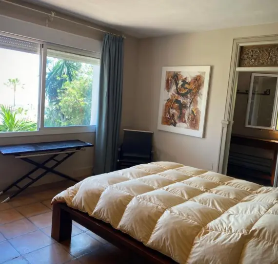 Продажа  отдельно стоящей виллы в Manilva