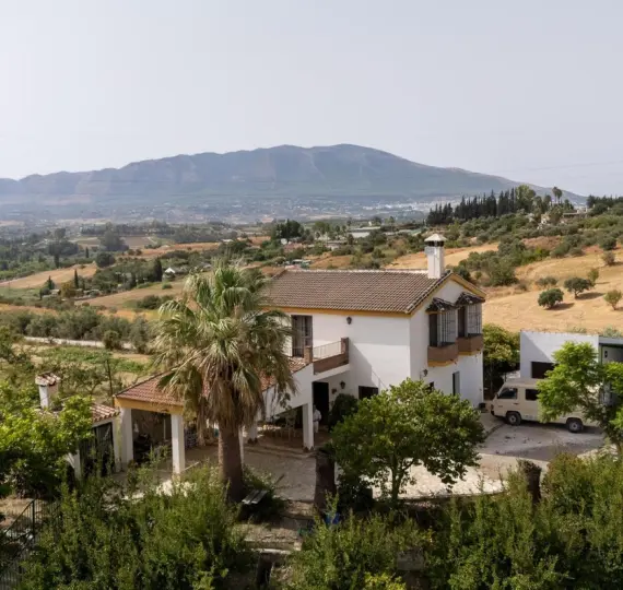 Detached villa R5156074