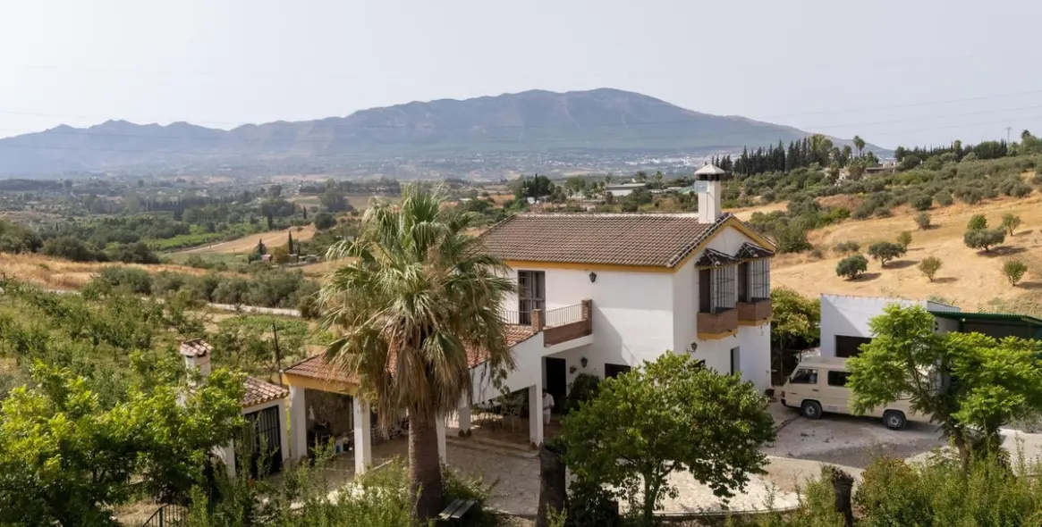 Sale of detached villa in Cártama 17