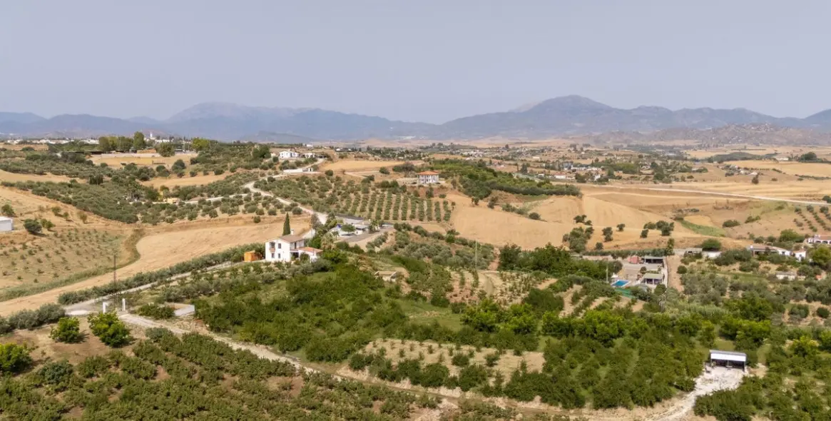 Продажа  отдельно стоящей виллы в Cártama 27