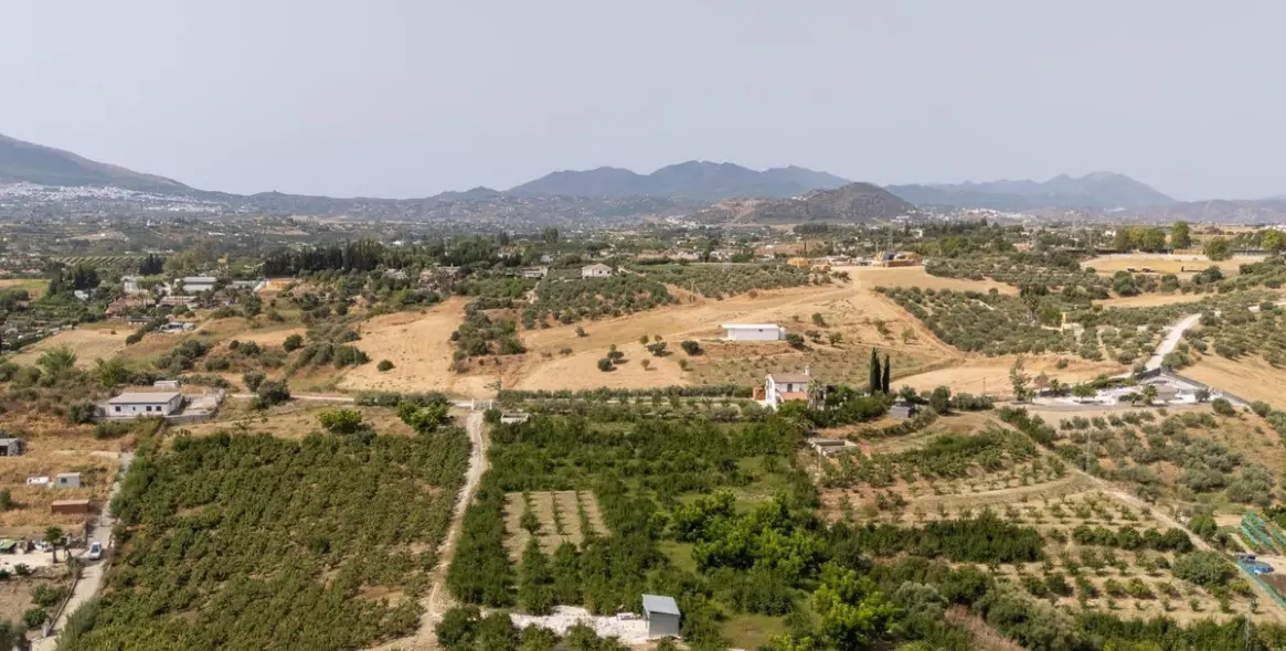 Продажа  отдельно стоящей виллы в Cártama 33