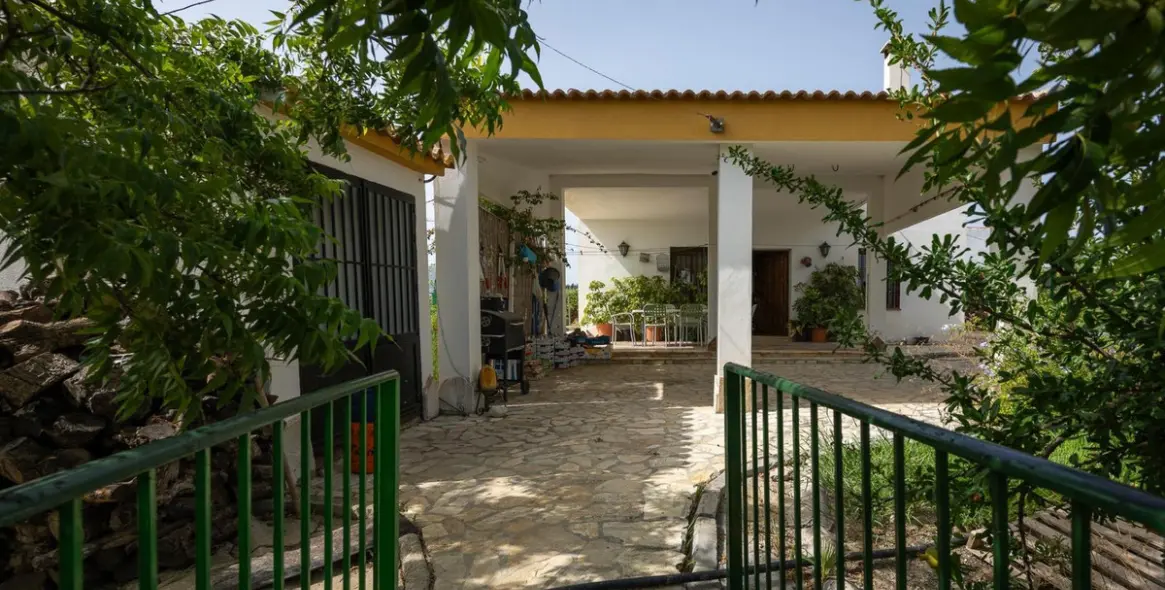 Продажа  отдельно стоящей виллы в Cártama 48