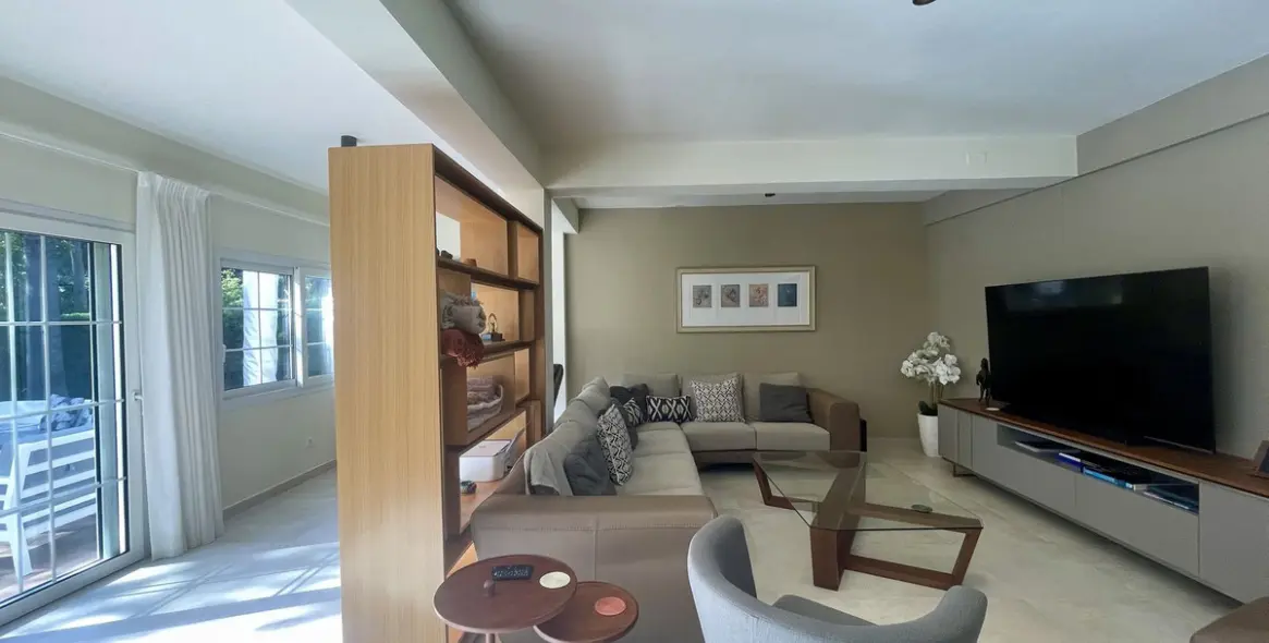 Продажа  отдельно стоящей виллы в Sotogrande 13