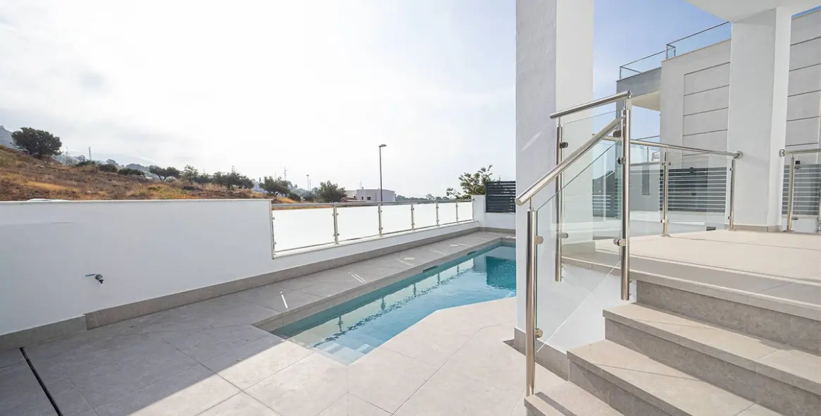 Sale of detached villa in Nerja 12